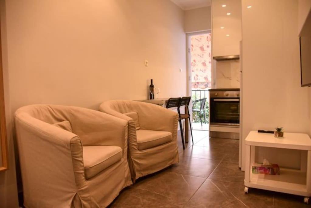 Ομορφο Διαμερισμα Apartamento Atenas Exterior foto